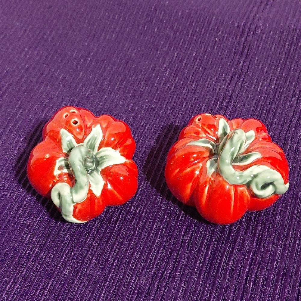 Red Tomato Salt & Pepper Shakers